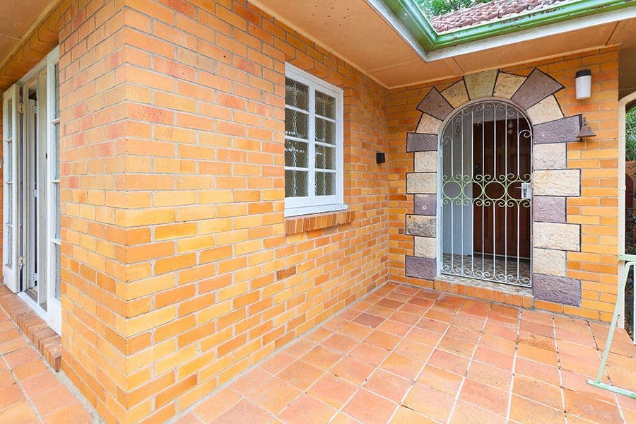 118 Holland Road, HOLLAND PARK QLD 4121, Holland Park - Thumbnail 2