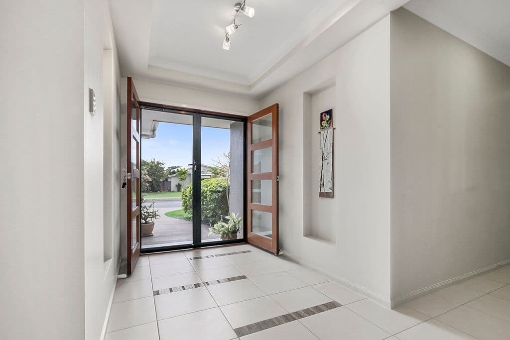 124 The Avenue, Peregian Springs QLD 4573, Peregian Springs - Thumbnail 5