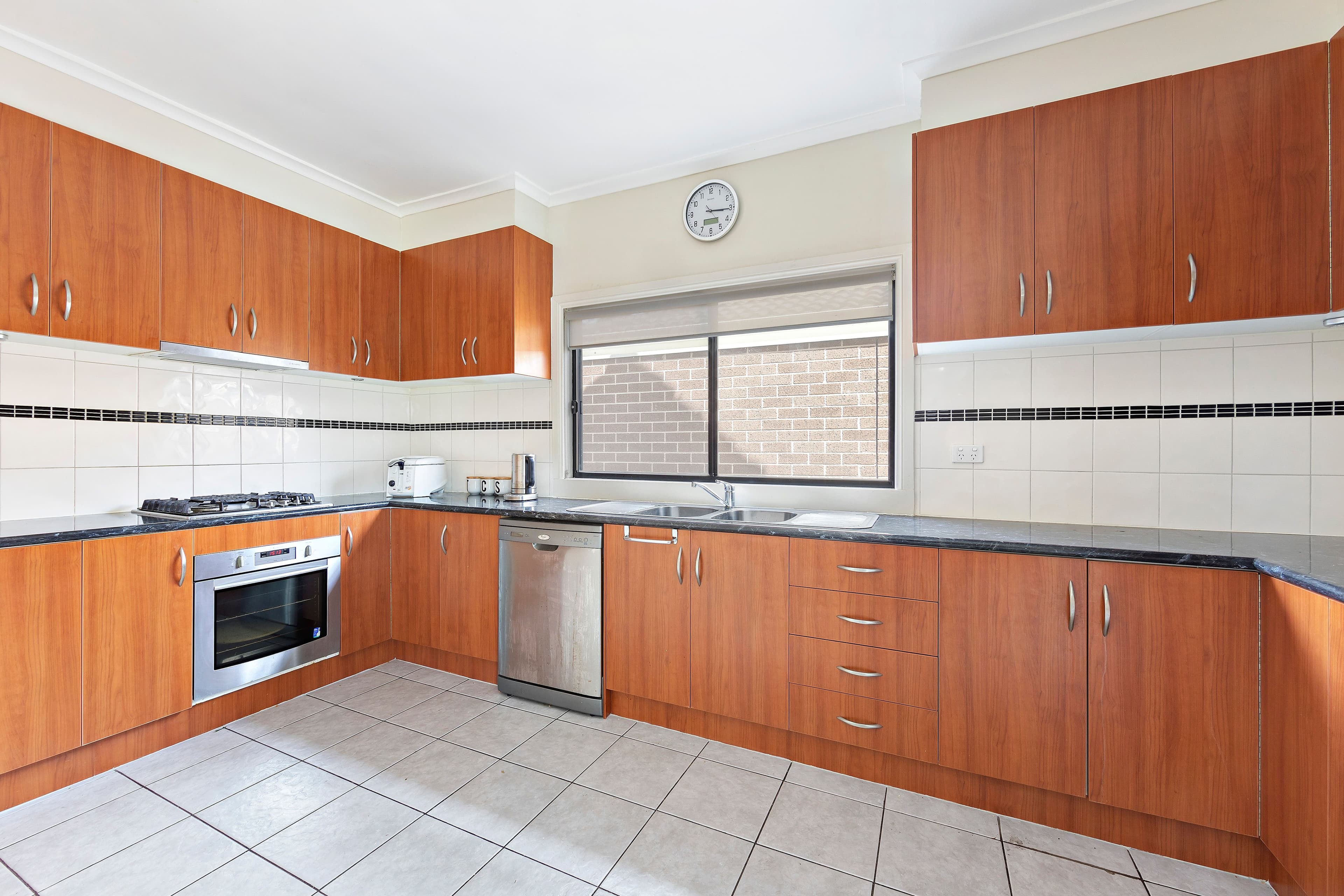 32 Collenso Street, Sunshine West VIC 3020, Sunshine West - Thumbnail 3
