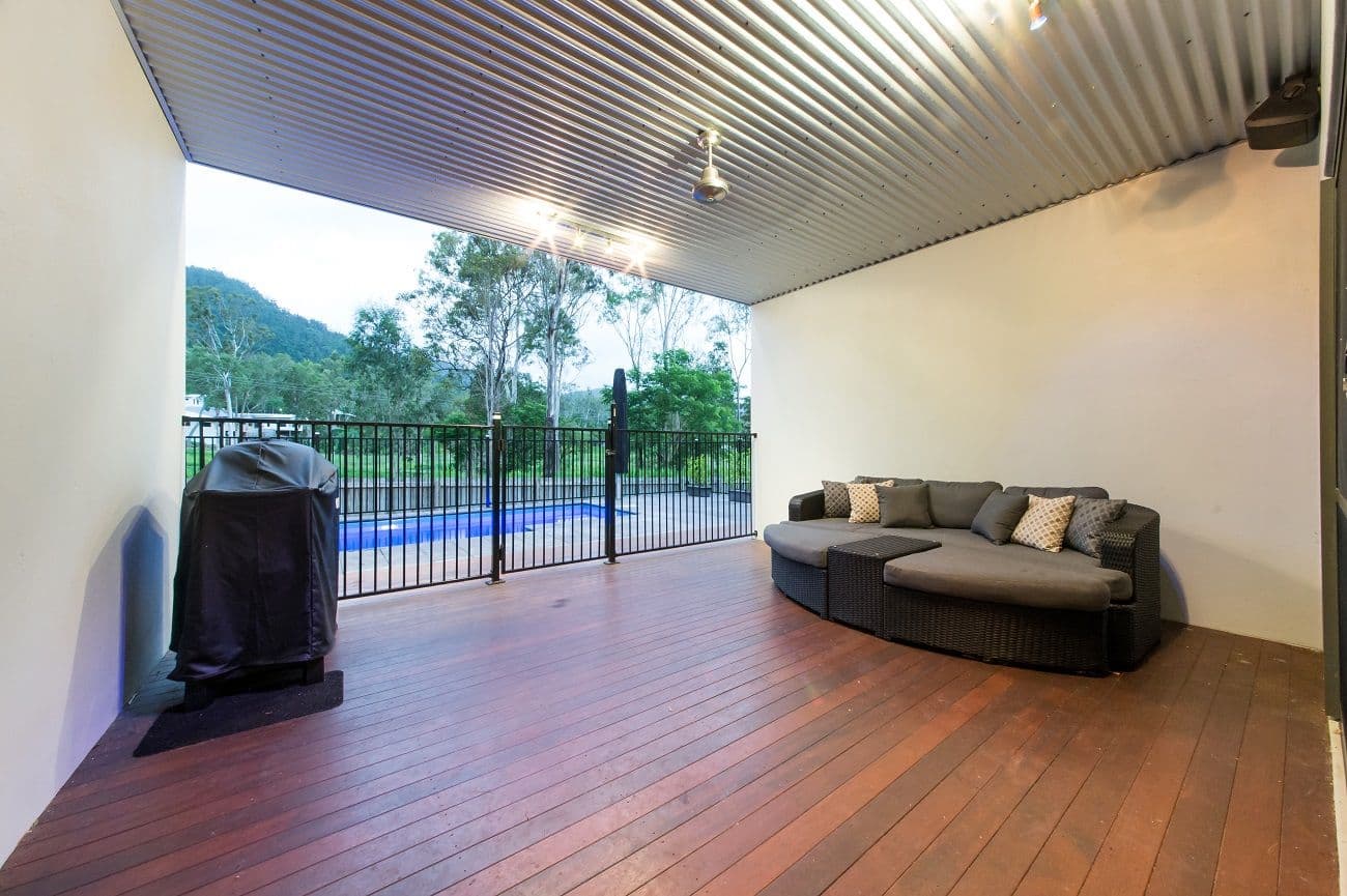 10 Jonquill Court, CANNONVALE QLD 4802, Cannonvale - Thumbnail 8