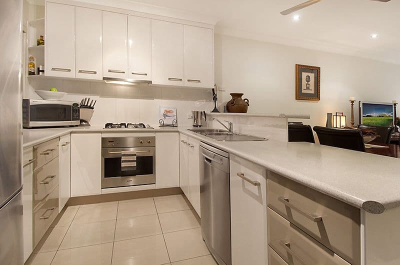 10 Buna Street, CHERMSIDE QLD 4032, Chermside - Thumbnail 2
