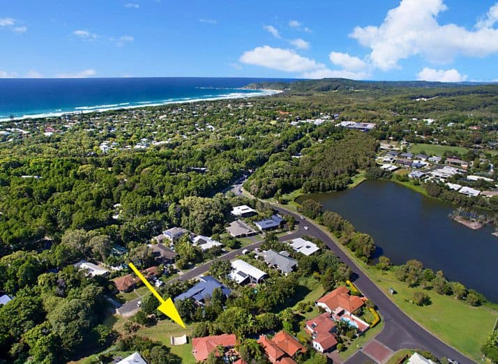 8 Teak Circuit, Suffolk Park - Image 1