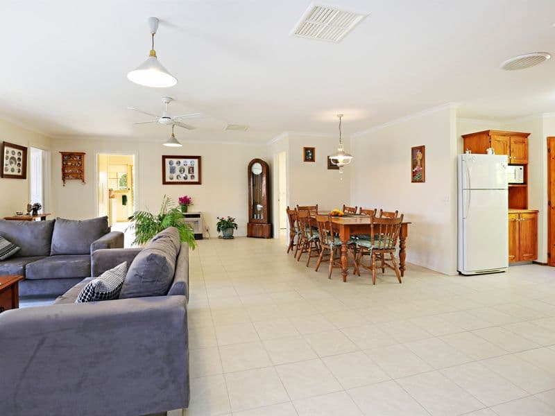 31 Mitchell Drive, LEOPOLD VIC 3224, Leopold - Thumbnail 5