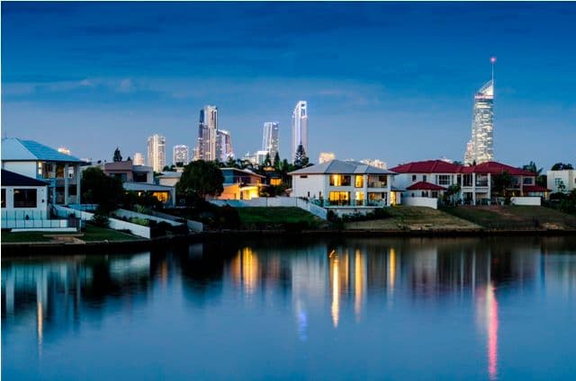 88 Sir Bruce Small Boulevard, BENOWA WATERS QLD 4217, Benowa - Thumbnail 5