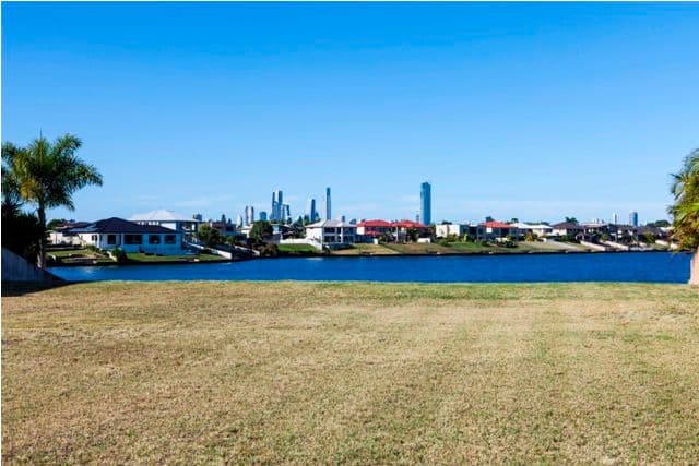 88 Sir Bruce Small Boulevard, BENOWA WATERS QLD 4217, Benowa - Thumbnail 6