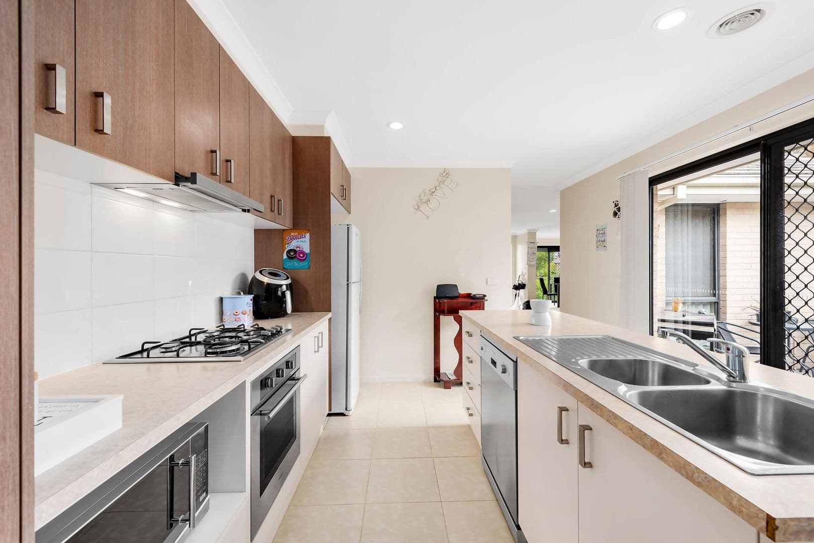 32 Lucca Walk, Mernda VIC 3754, Mernda - Thumbnail 3