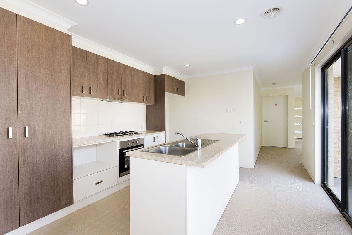 32 Lucca Walk, Mernda VIC 3754, Mernda - Thumbnail 7