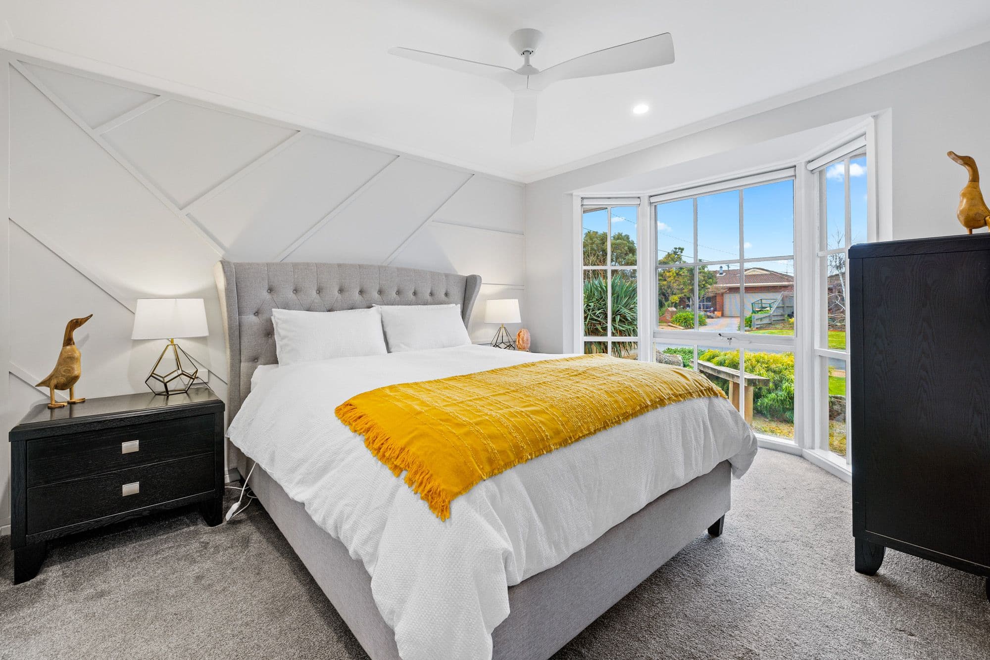 4 Grace Close, Wyndham Vale VIC 3024, Wyndham Vale - Thumbnail 2