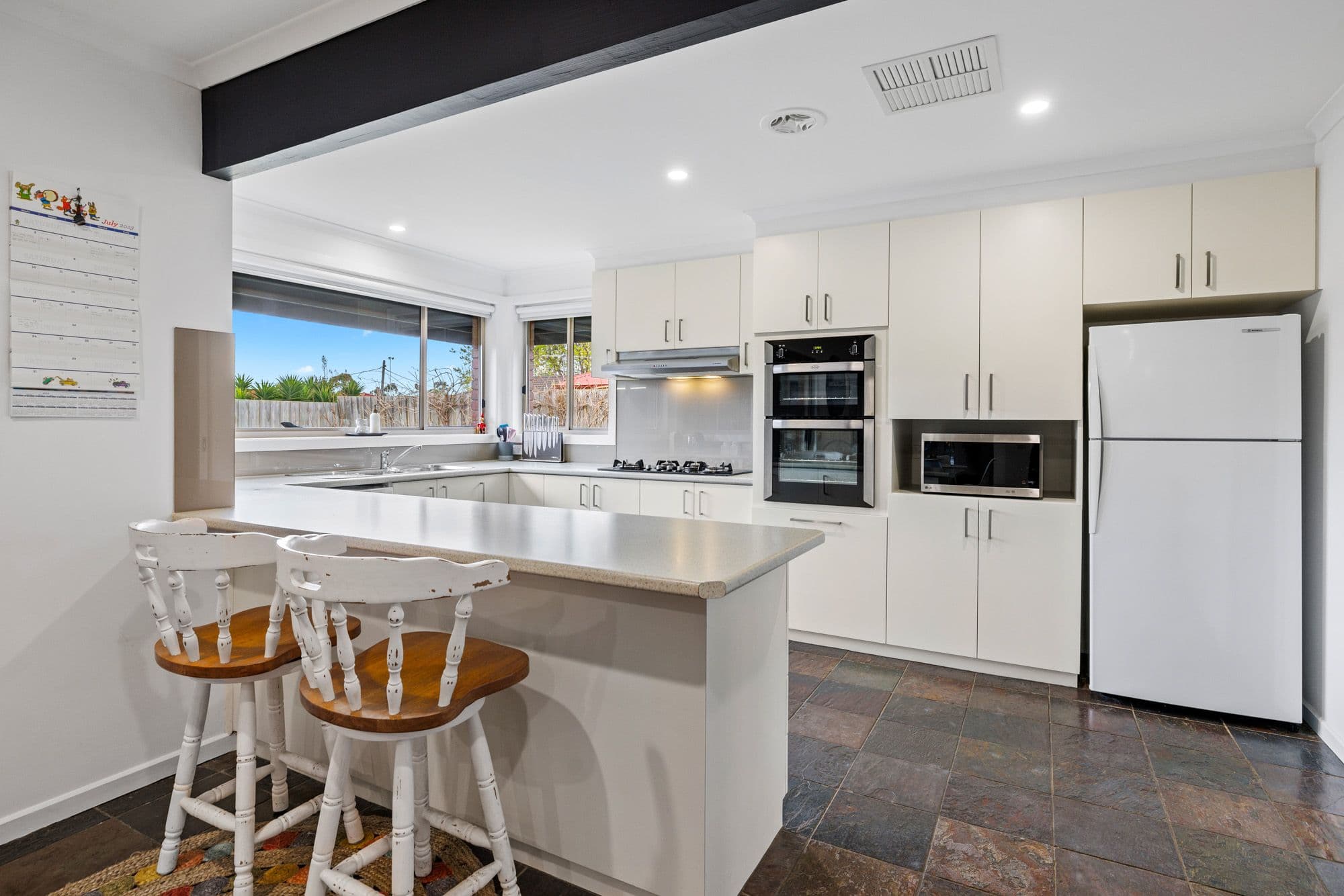 4 Grace Close, Wyndham Vale VIC 3024, Wyndham Vale - Thumbnail 7