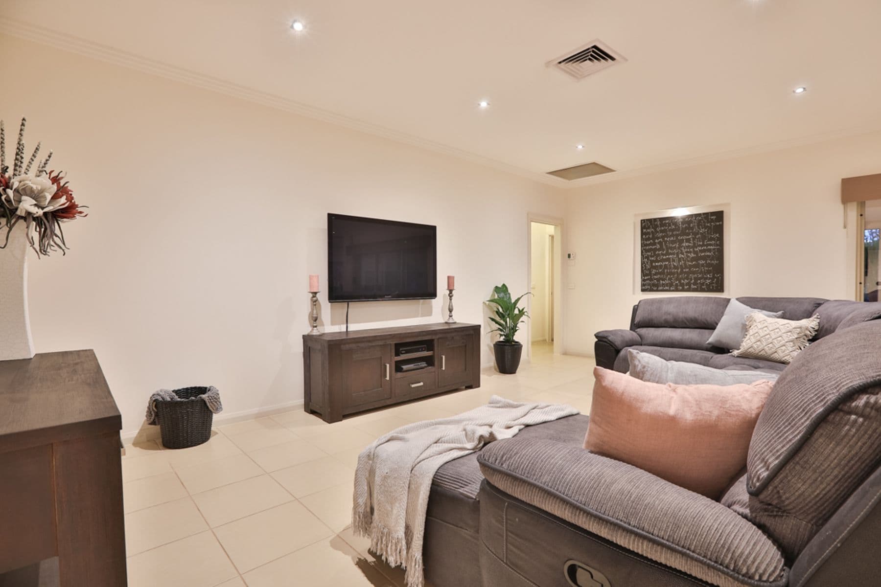 9 Edmund Barton Court, Mildura - Thumbnail 5