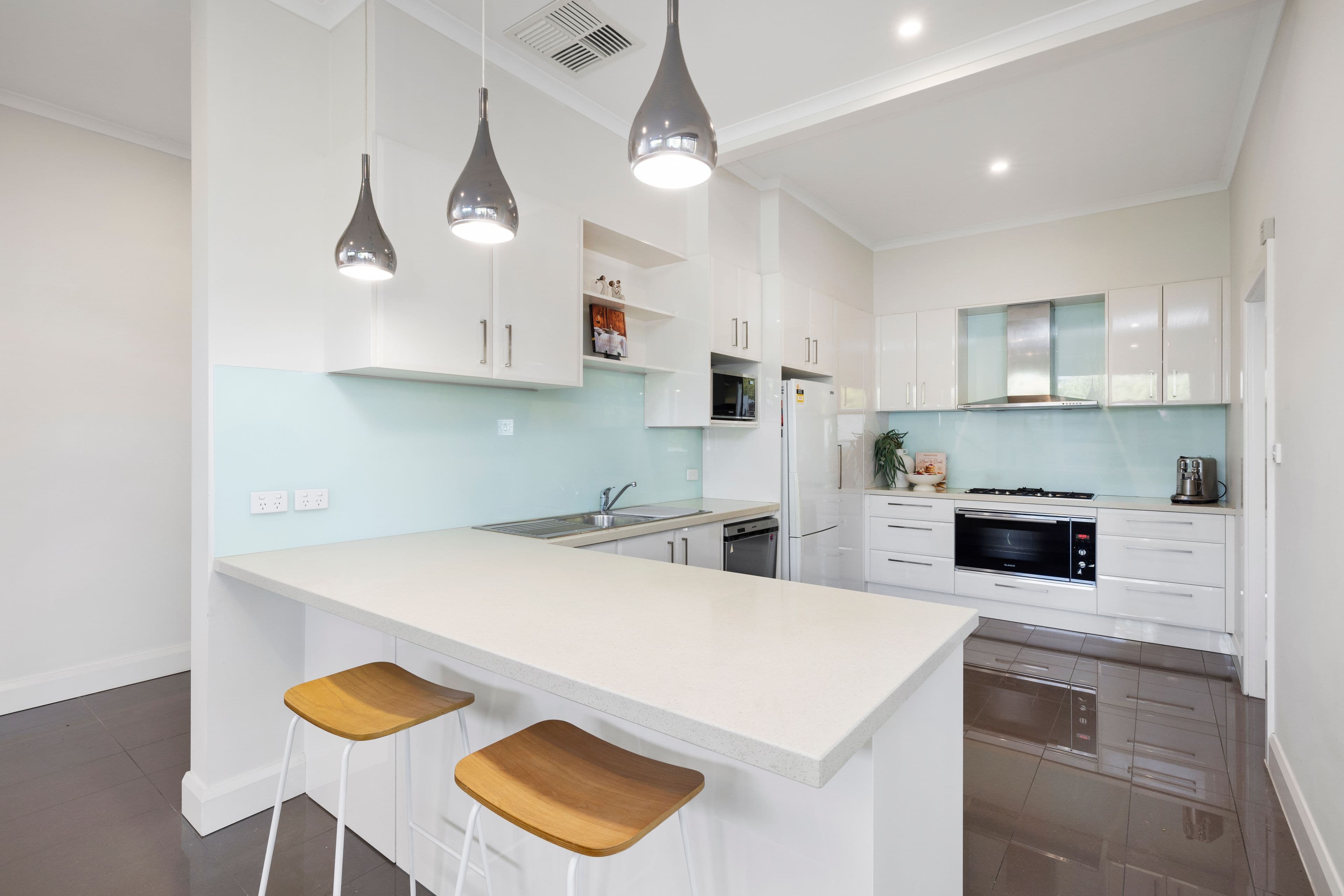 6 Alameda Street, Parkdale VIC 3195, Parkdale - Thumbnail 4