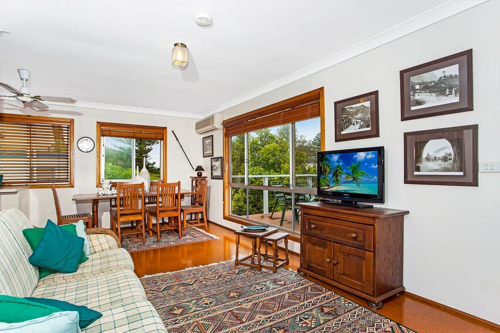 13 Elgata Avenue, NORTH AVOCA NSW 2260, North Avoca - Thumbnail 7