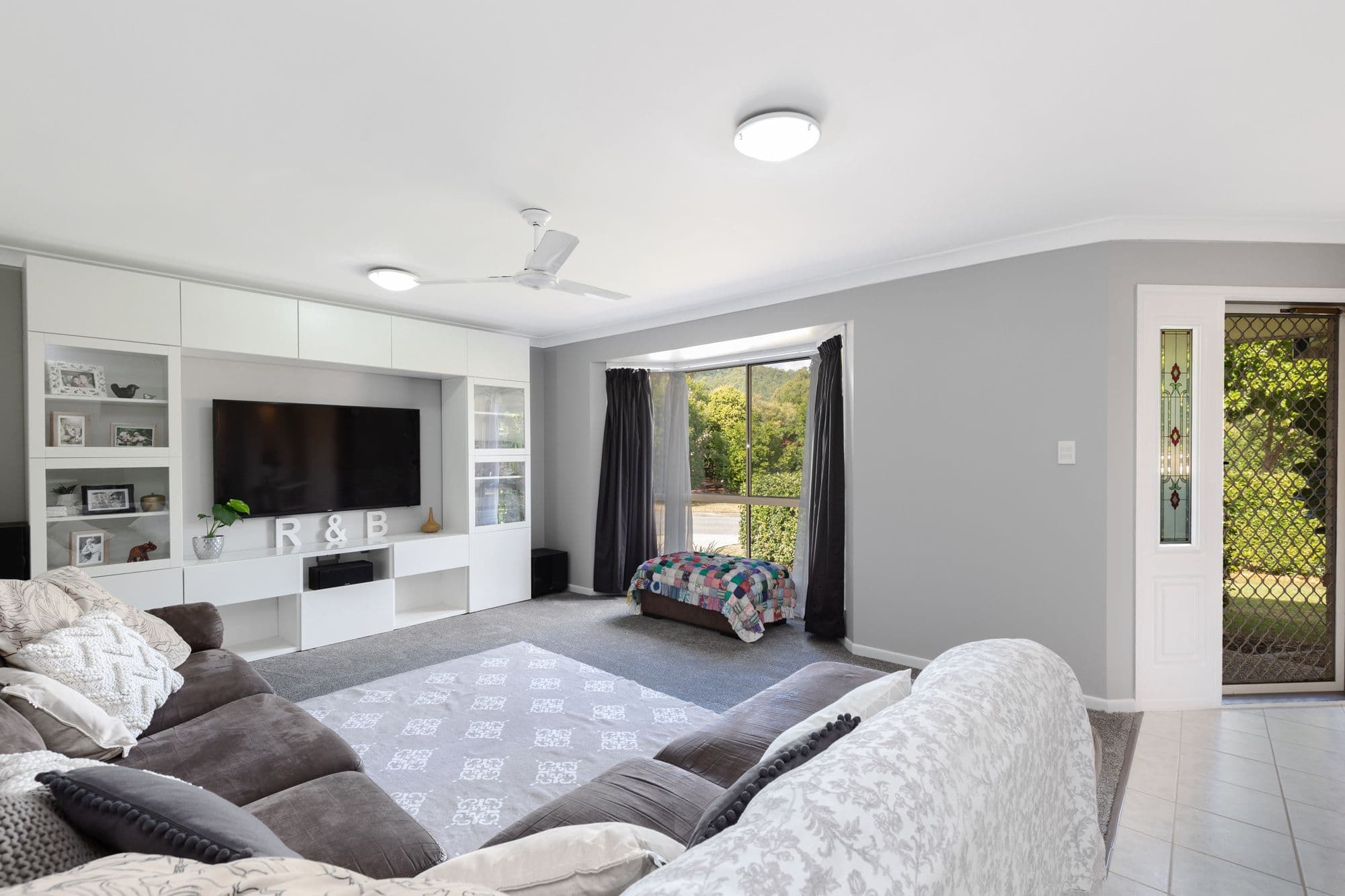 1 Glenwood Place, The Gap QLD 4061, The Gap - Thumbnail 2