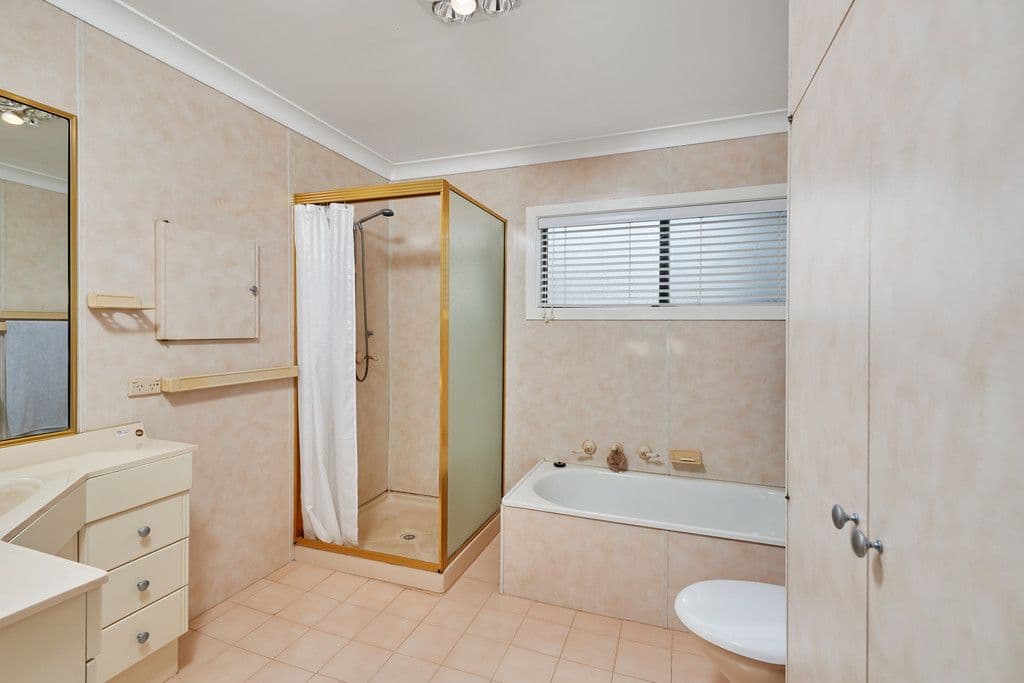 3 Dalley Street, Junee NSW 2663, Junee - Thumbnail 8