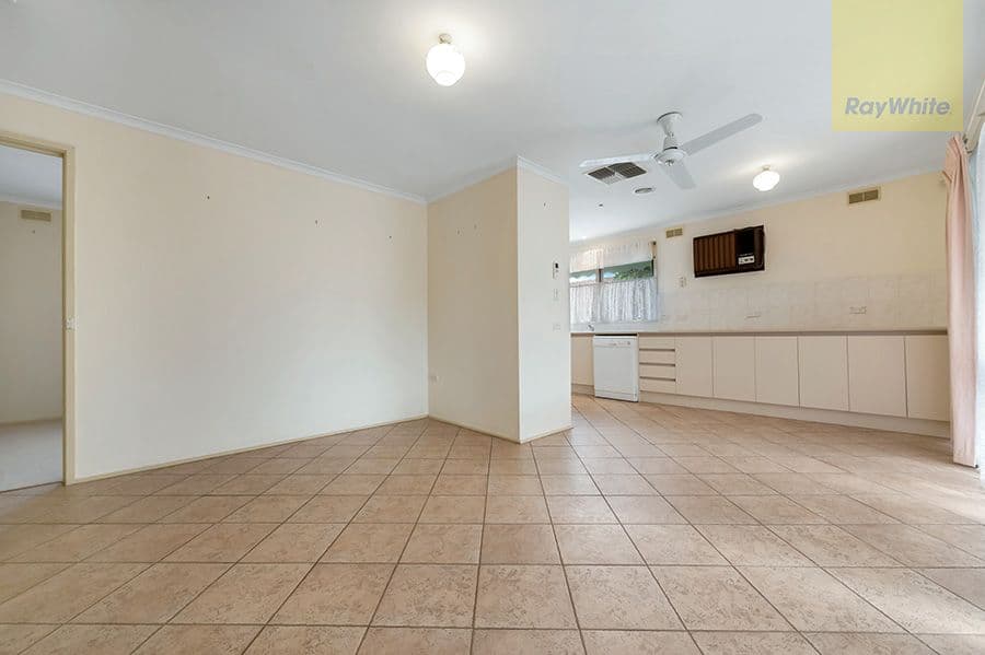 11 Brampton Close, Craigieburn VIC 3064, Craigieburn - Thumbnail 5