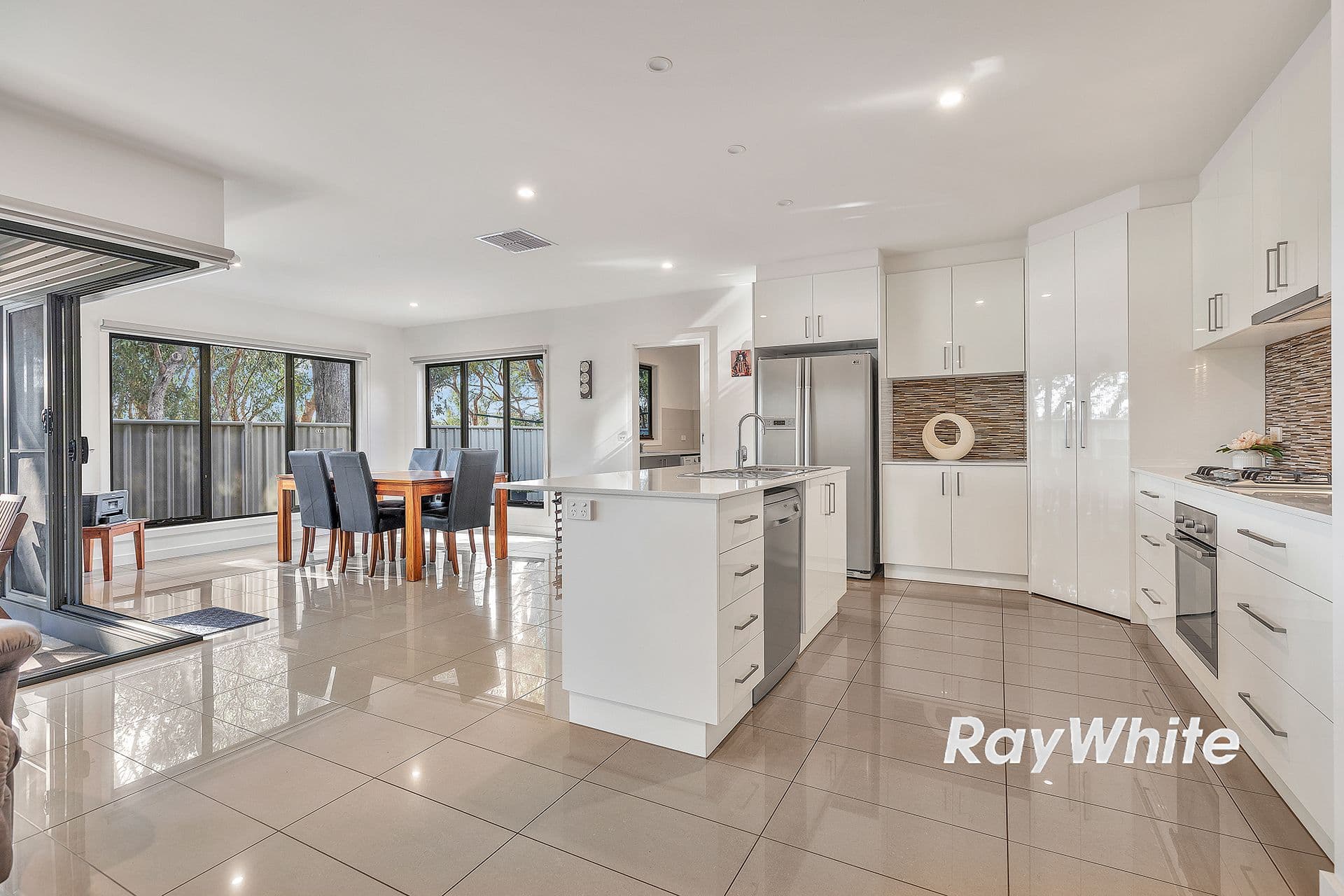 1/4 Dumfries Court, Moama NSW 2731, Moama - Thumbnail 3