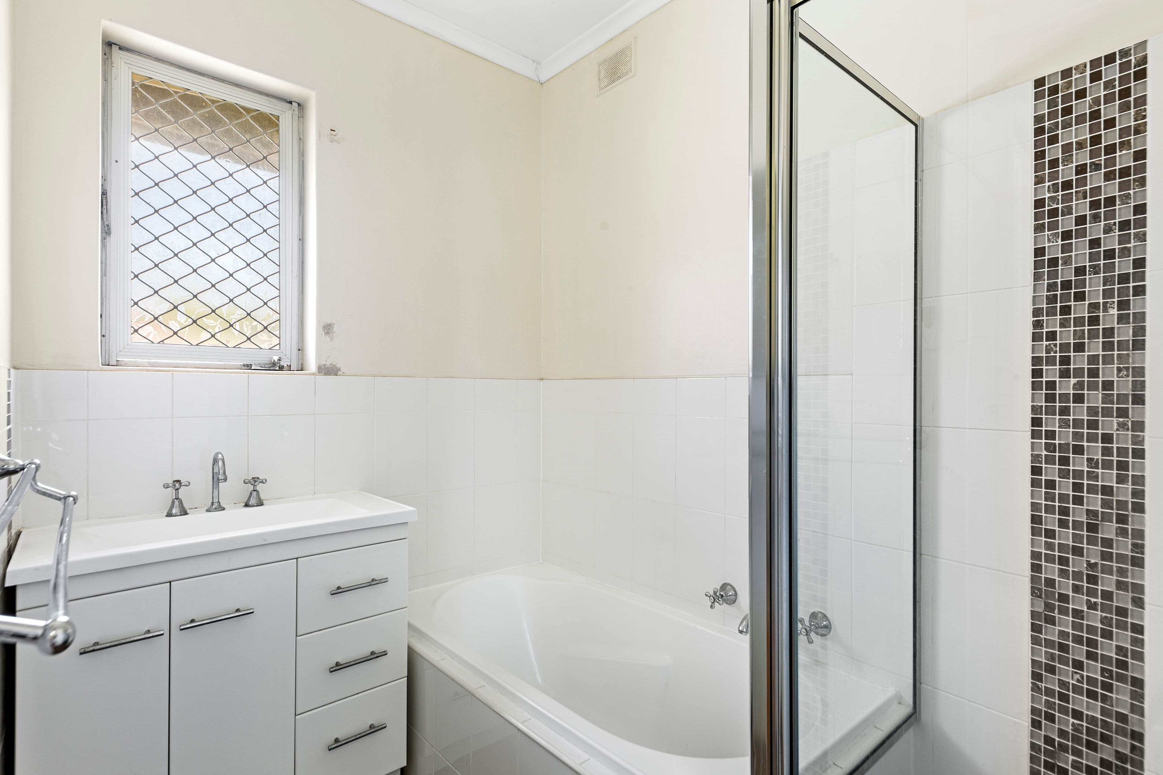 6 Corroboree Road, Modbury North SA 5092, Modbury North - Thumbnail 8