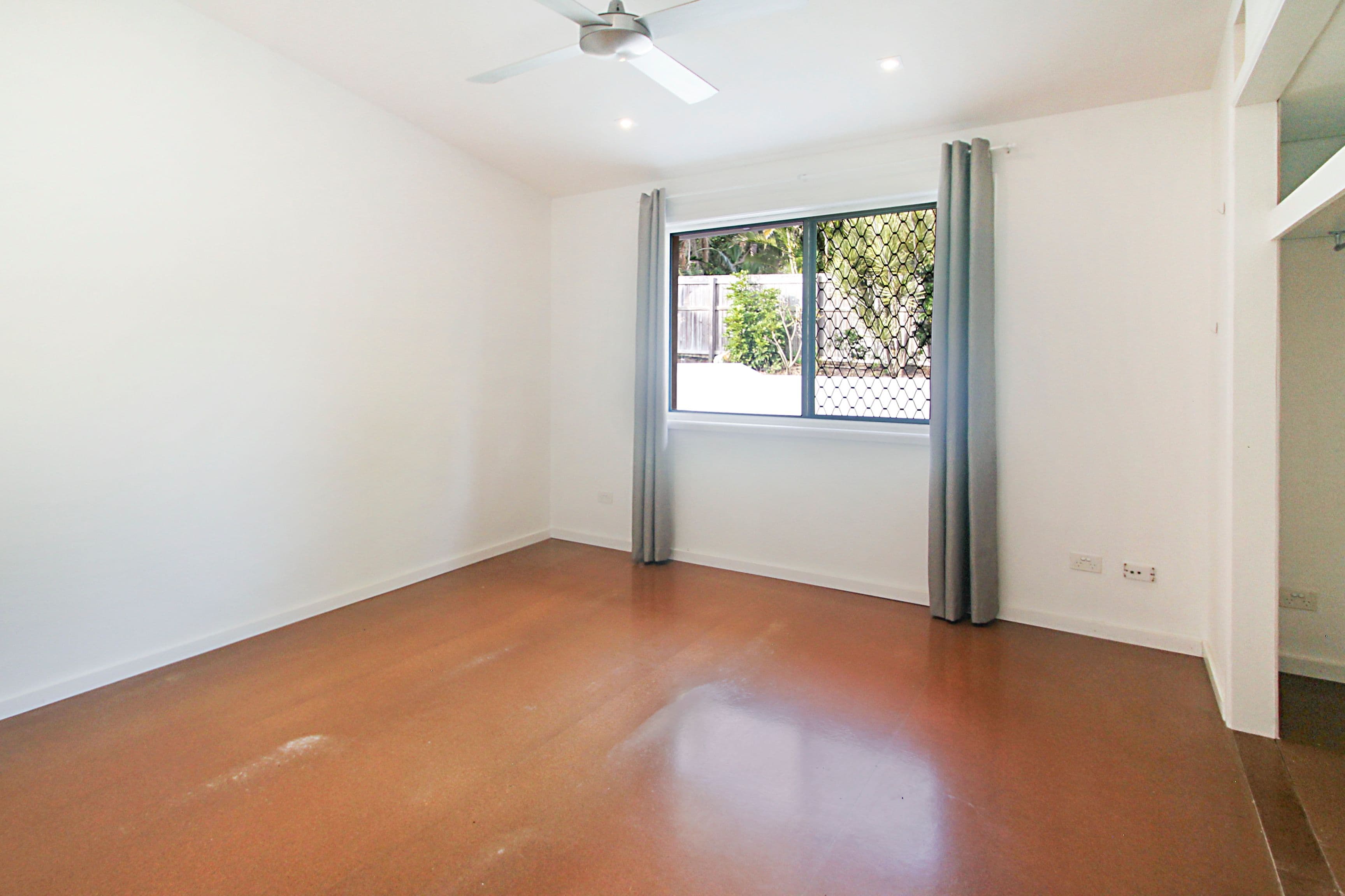 10 Dayspring Street, Sunrise Beach QLD 4567, Sunrise Beach - Thumbnail 6