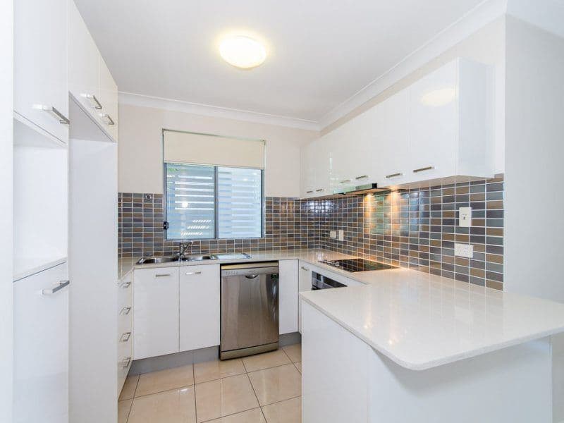 33-35 Rode Road, Wavell Heights QLD 4012, Wavell Heights - Thumbnail 4
