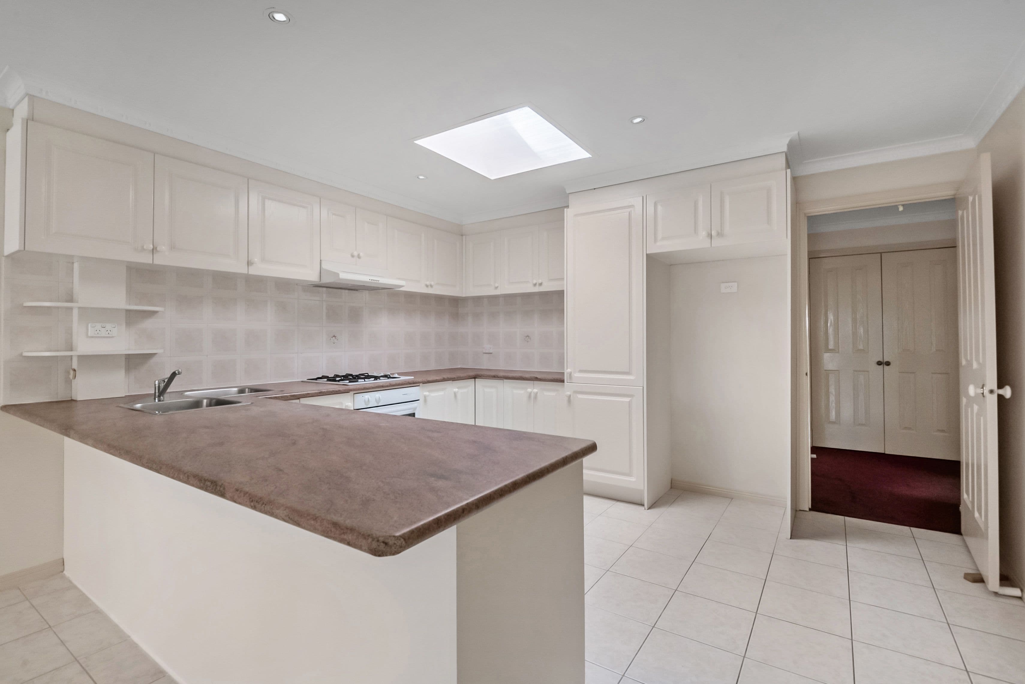 37 Young Street, Epping VIC 3076, Epping - Thumbnail 3