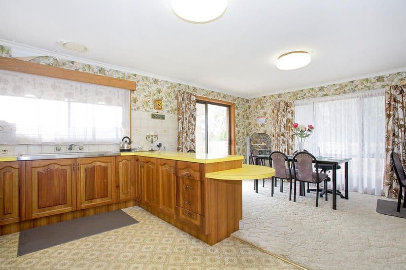 55 Bank Street, LARA VIC 3212, Lara - Thumbnail 3