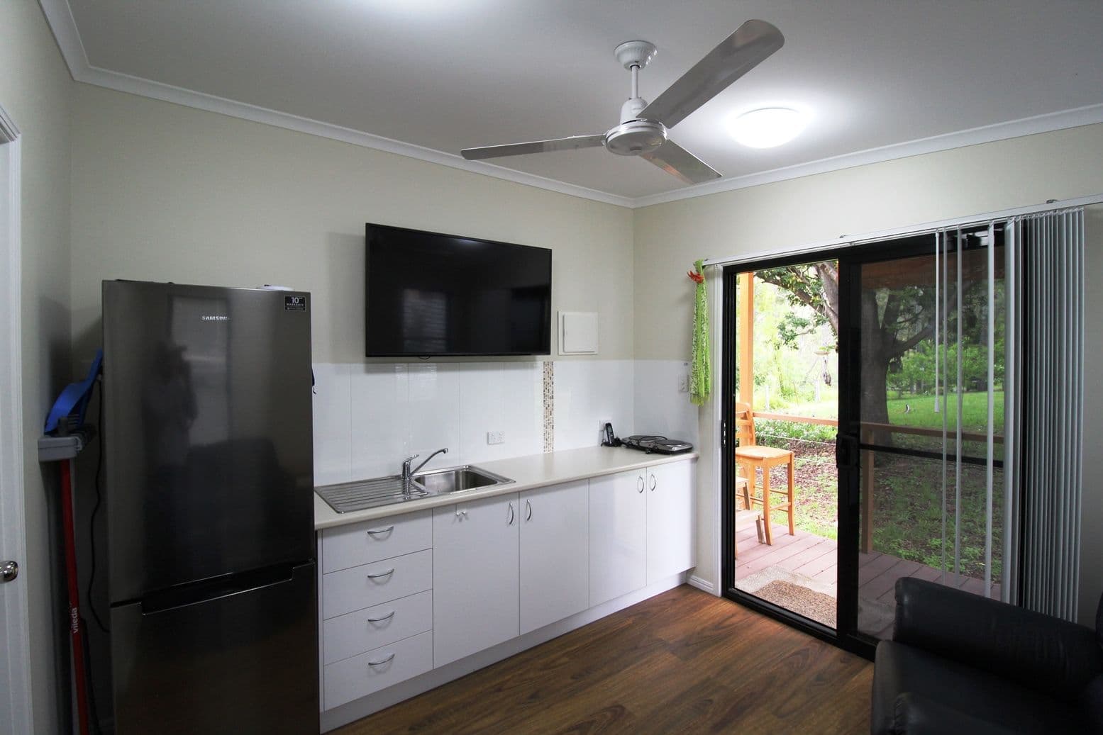 26 George Street, Linville QLD 4314, Linville - Thumbnail 2