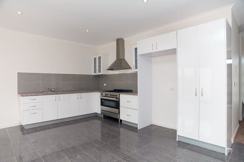 10  Reedy Lake Mews, EPPING VIC 3076, Epping - Thumbnail 2