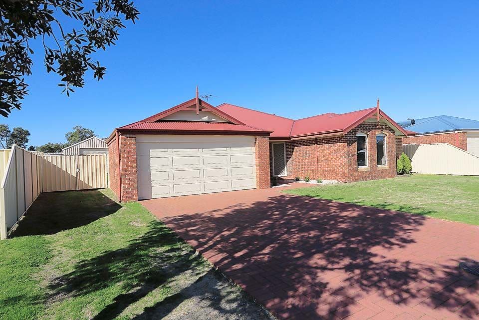 113 Leschenault Parade, AUSTRALIND WA 6233, Australind - Thumbnail 3