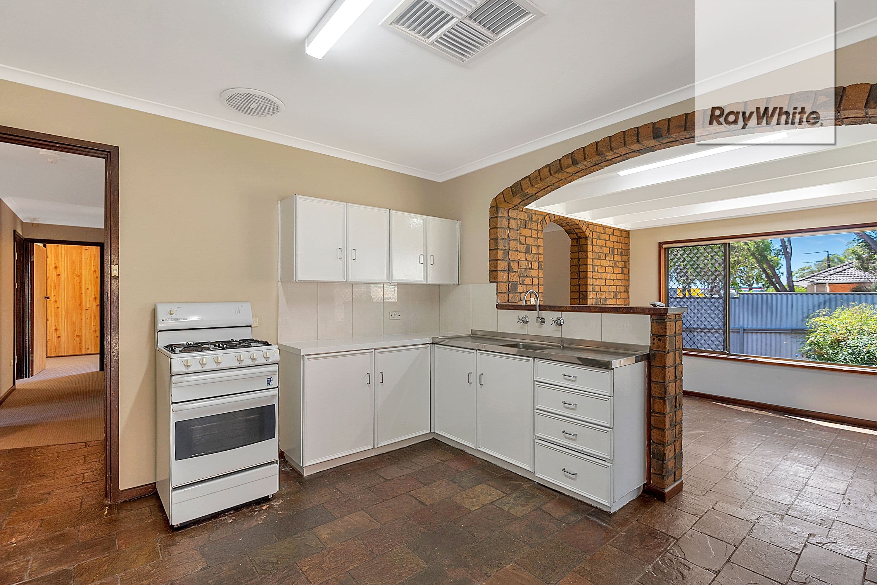 205 Bridge Road, Ingle Farm SA 5098, Ingle Farm - Thumbnail 2