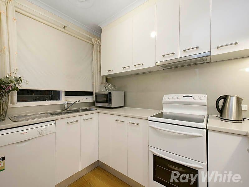 39 Flinders Street, MENTONE VIC 3194, Mentone - Thumbnail 5