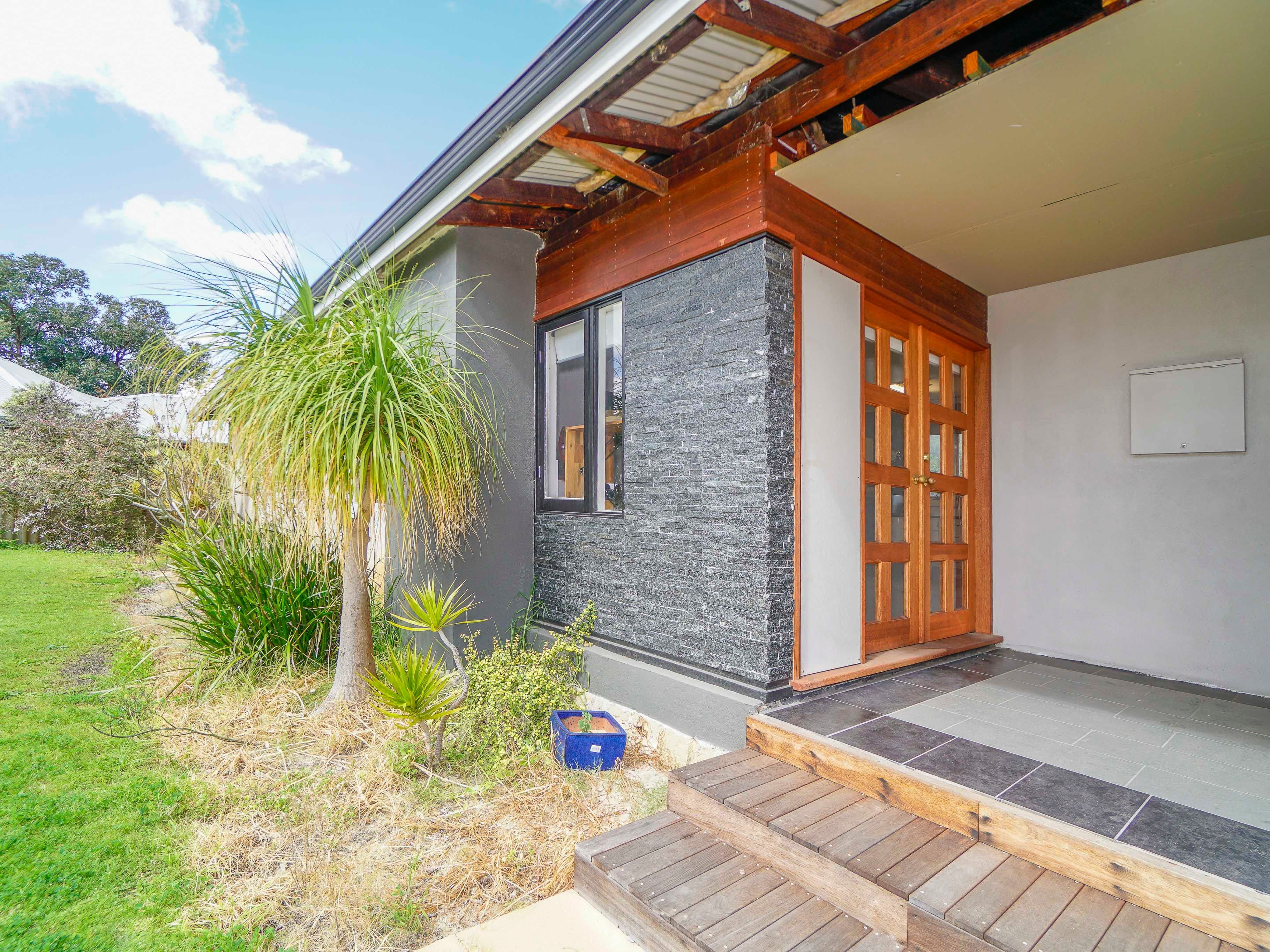 6 Bowkett Street, Redcliffe WA 6104, Redcliffe - Thumbnail 2