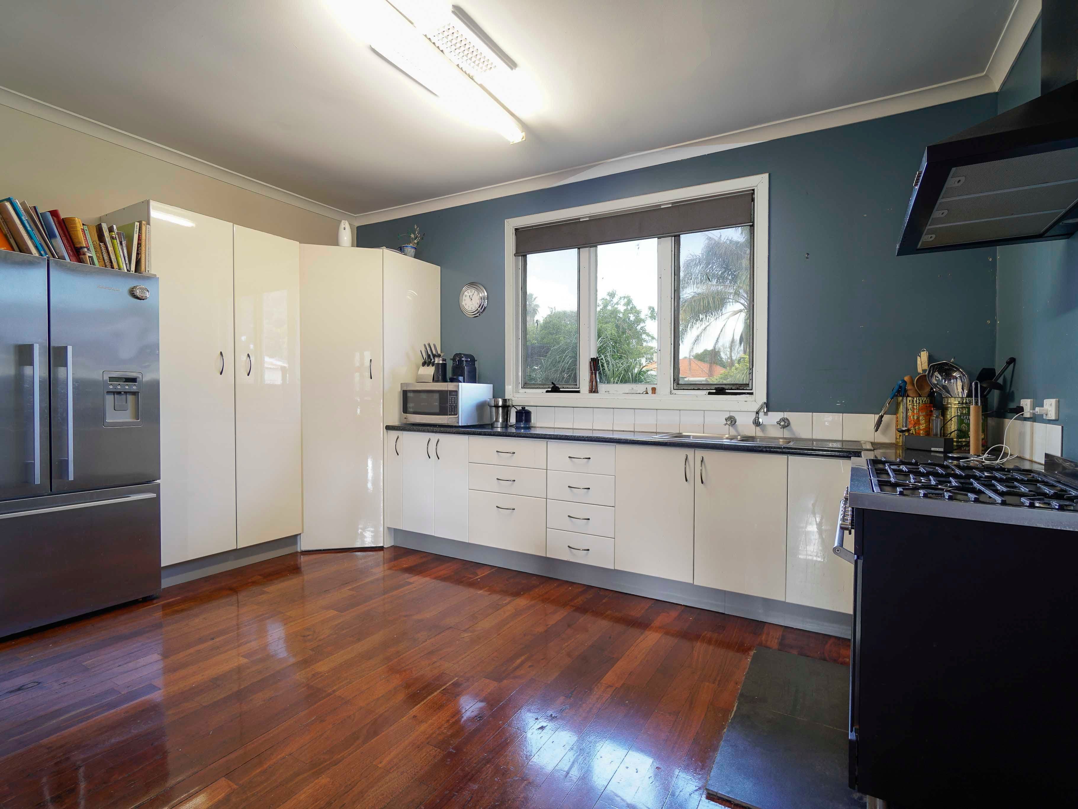 6 Bowkett Street, Redcliffe WA 6104, Redcliffe - Thumbnail 3