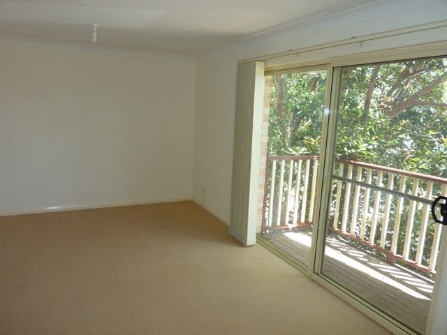 130 Campbell Street, WOONONA NSW 2517, Woonona - Thumbnail 4