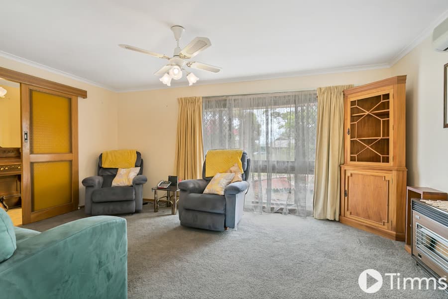 16 Baden Terrace, O'Sullivan Beach - Thumbnail 3