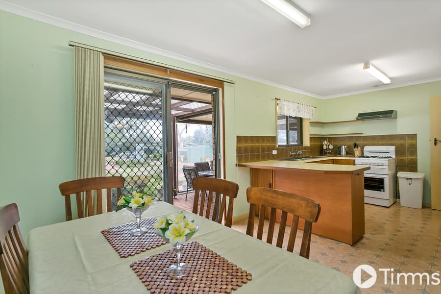 16 Baden Terrace, O'Sullivan Beach - Thumbnail 7