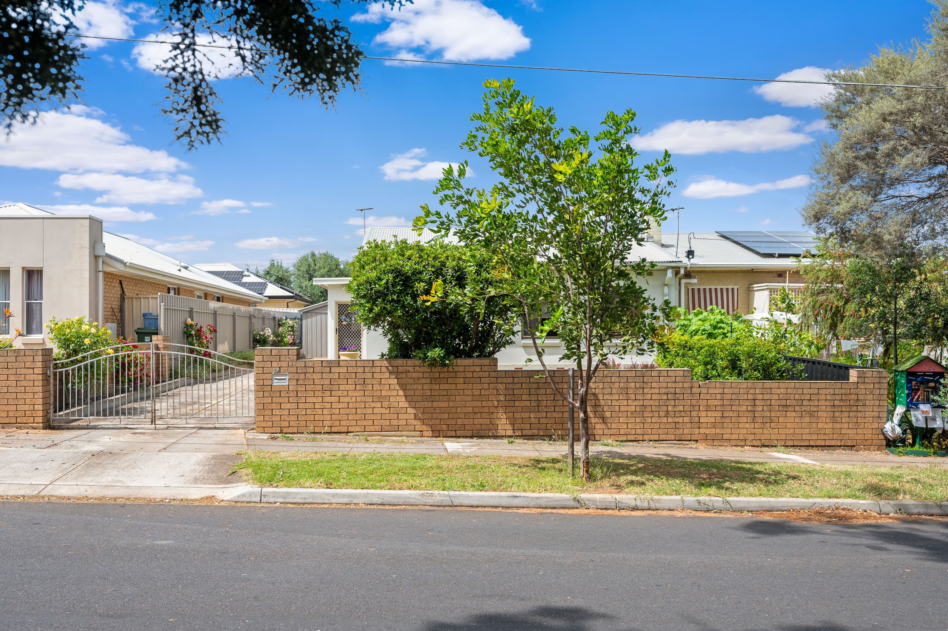 19 Browning Street, Clearview SA 5085, Clearview - Thumbnail 2