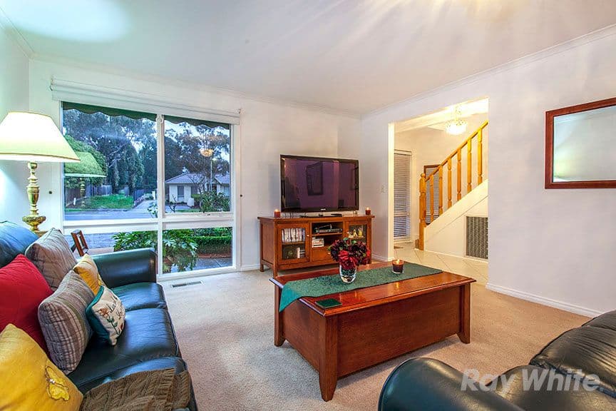47 Mowbray Drive, Wantirna South VIC 3152, Wantirna South - Thumbnail 2