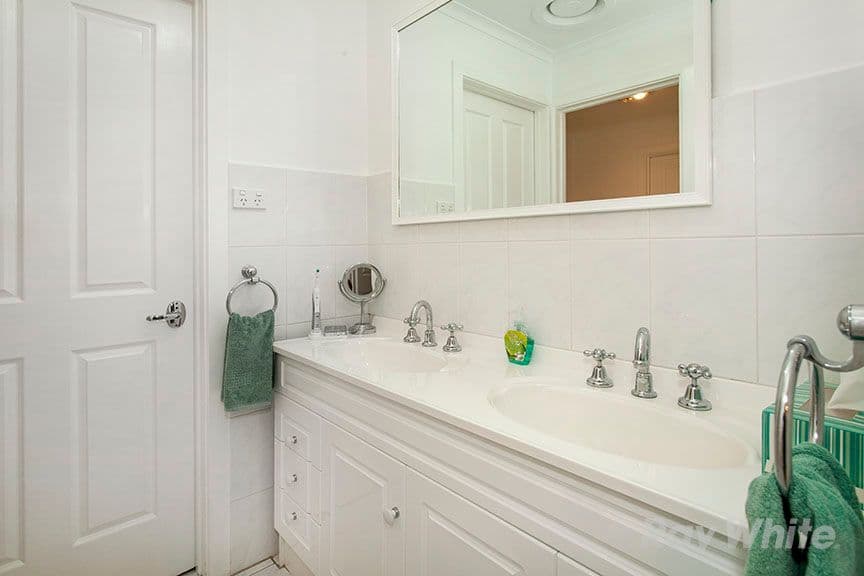 47 Mowbray Drive, Wantirna South VIC 3152, Wantirna South - Thumbnail 7