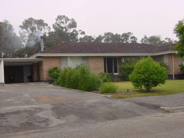 29 Oatlands Road, Mount Barker WA 6324, Mount Barker - Image 1