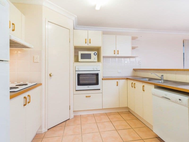 4 Excelsa Place, Heritage Park QLD 4118, Heritage Park - Thumbnail 4