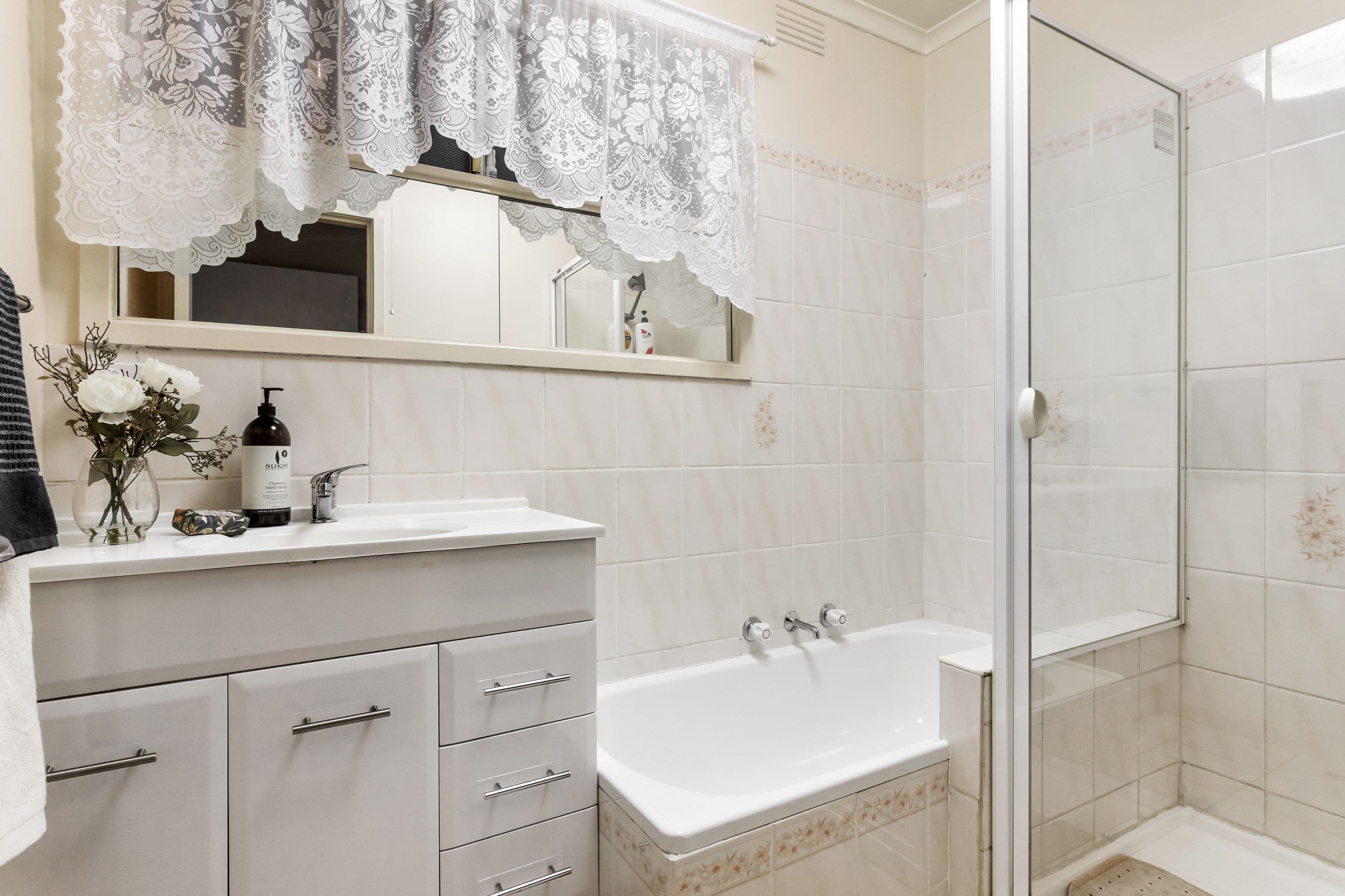 1 Carolanne Court, Mooroolbark VIC 3138, Mooroolbark - Thumbnail 4