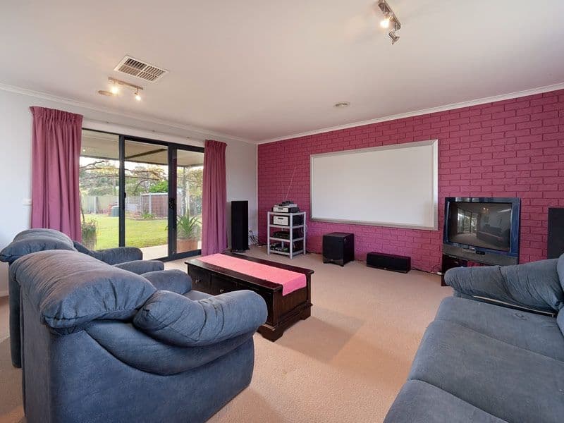 117 High Street, HOWLONG NSW 2643, Howlong - Thumbnail 4