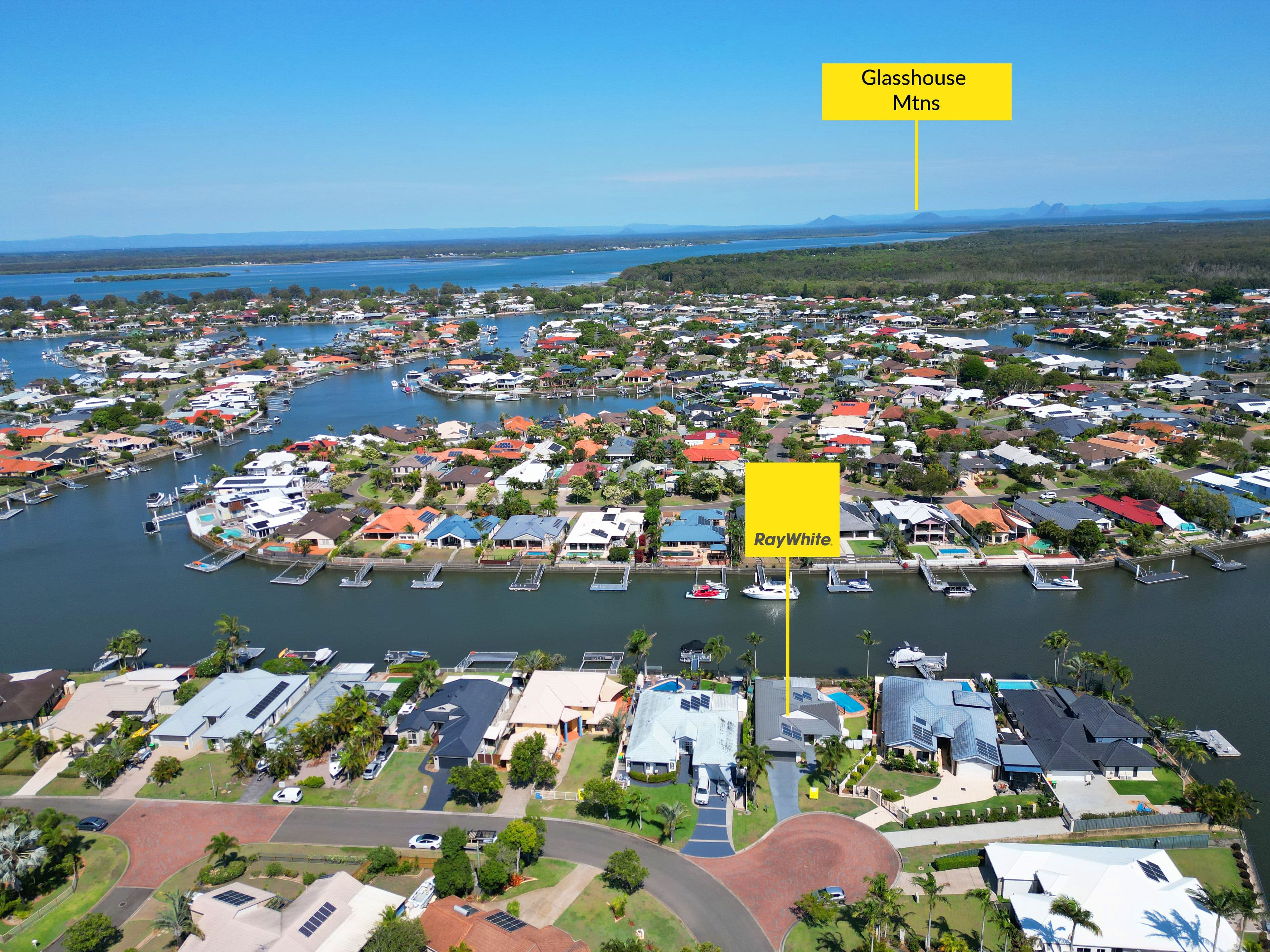 16 Topsail Circuit, Banksia Beach QLD 4507, Banksia Beach - Thumbnail 2