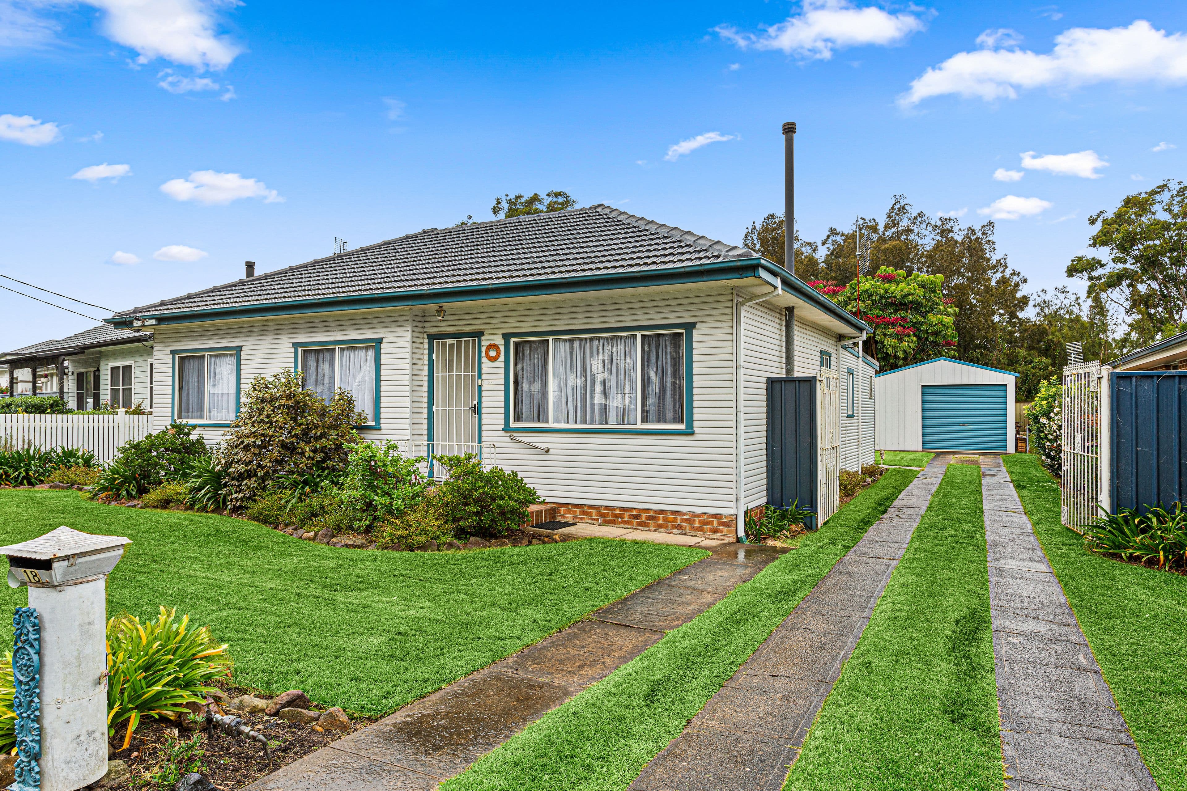 18 Timbs Road, Oak Flats NSW 2529, Oak Flats - Image 1