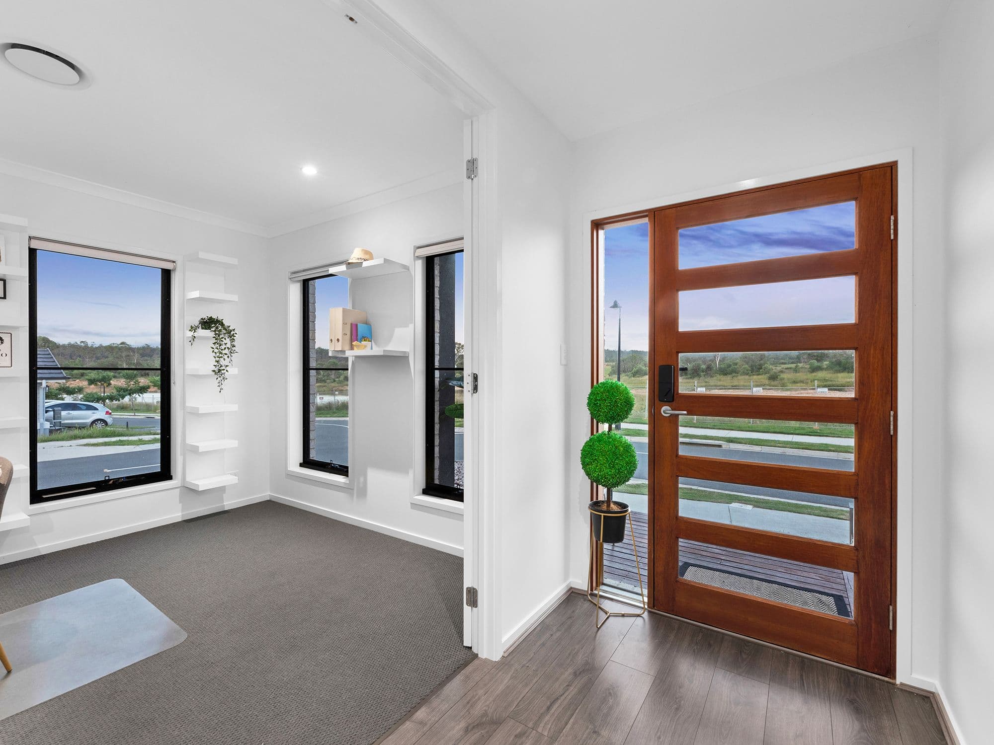 10 Homevale Drive, South Ripley QLD 4306, South Ripley - Thumbnail 4