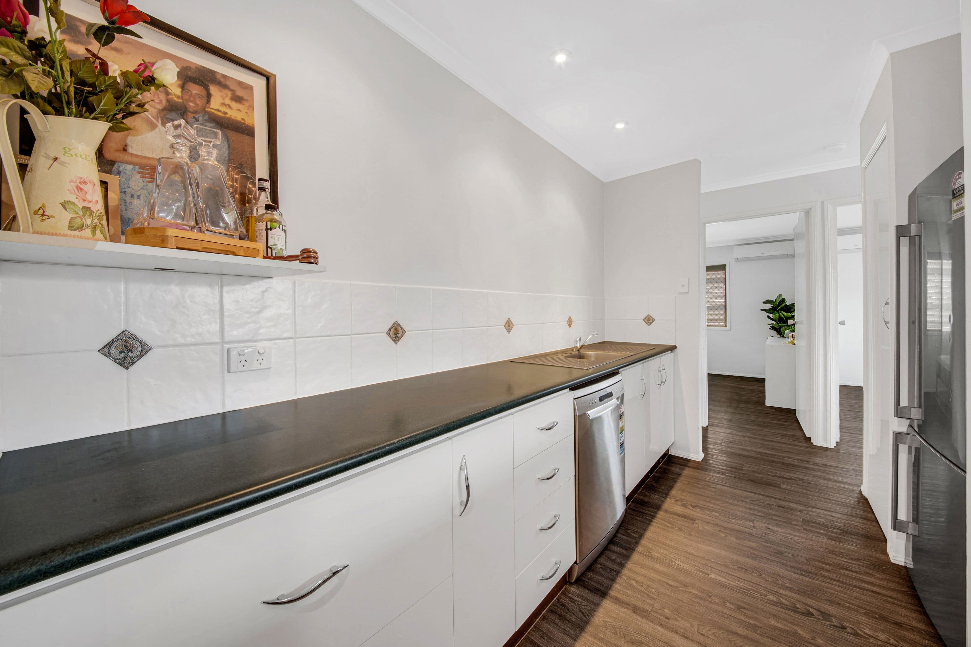 1 Onslow Street, Tannum Sands QLD 4680, Tannum Sands - Thumbnail 8