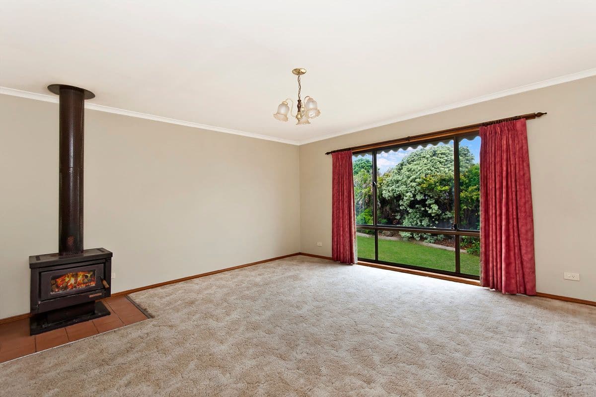 8 Saywell Court, Warrnambool VIC 3280, Warrnambool - Thumbnail 2