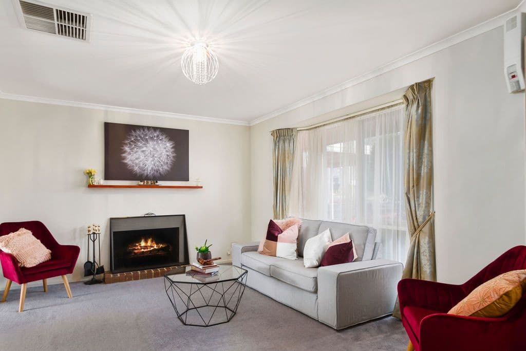 3 The Nook, Ferntree Gully VIC 3156, Ferntree Gully - Thumbnail 2