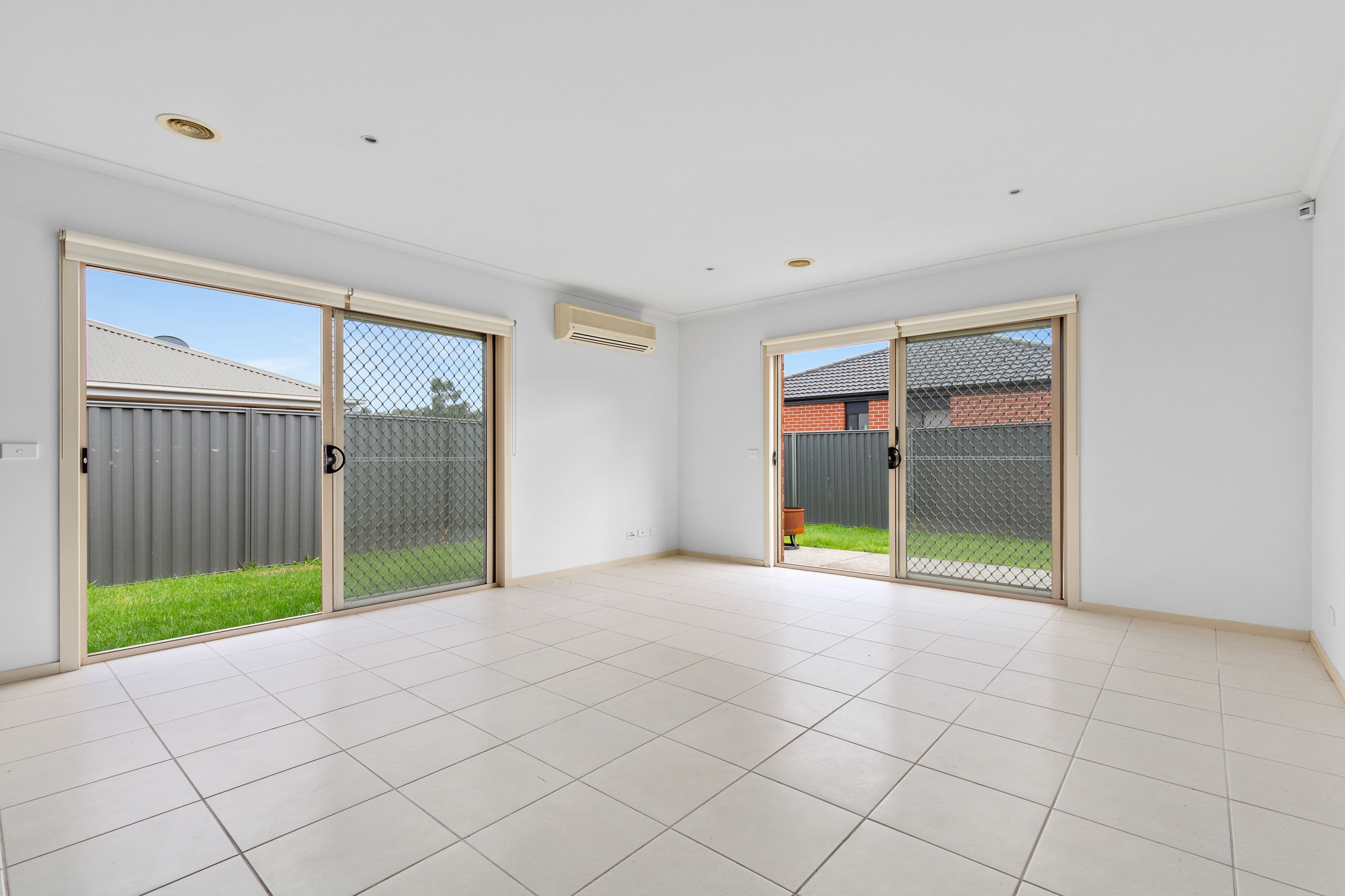 27 Tangelo Terrace, Pakenham VIC 3810, Pakenham - Thumbnail 5
