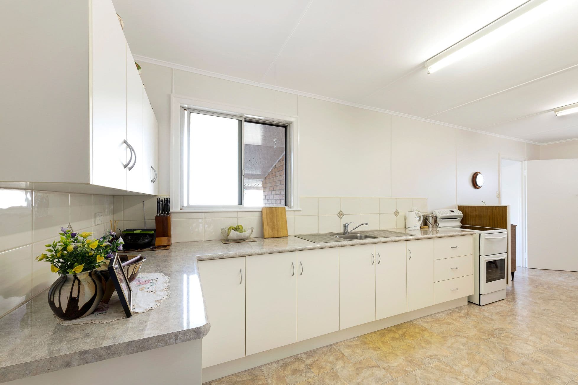 53 Sims Road, Avenell Heights QLD 4670, Avenell Heights - Thumbnail 5